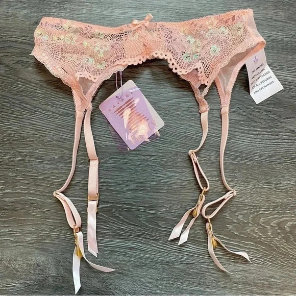 Savage X Fenty Other - Savage X Fenty NWT Lace Garter Belt Lingerie Pink Medium